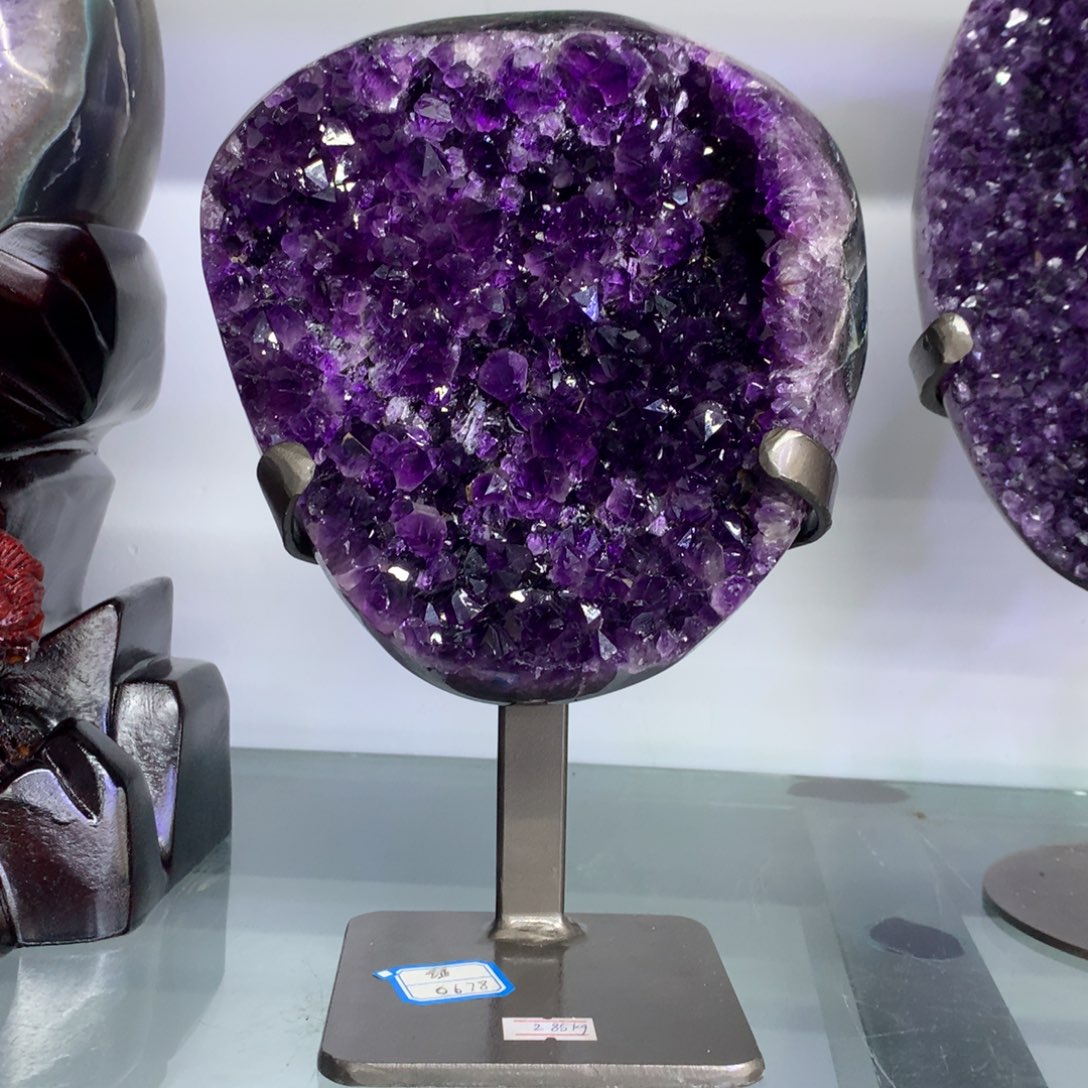 紫晶摆件未镶嵌莹