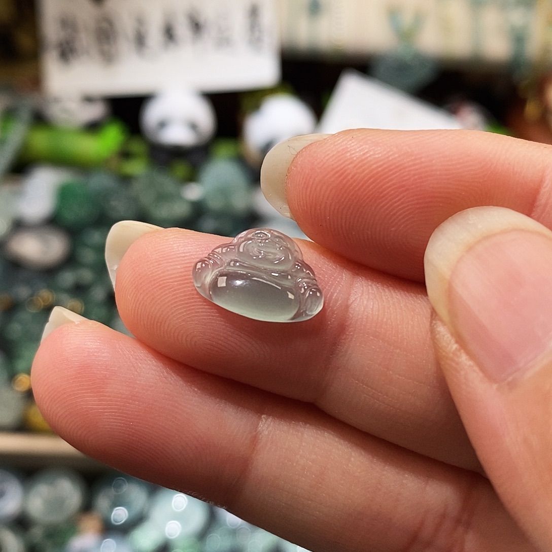 翡翠未镶嵌颈饰冰种小佛公