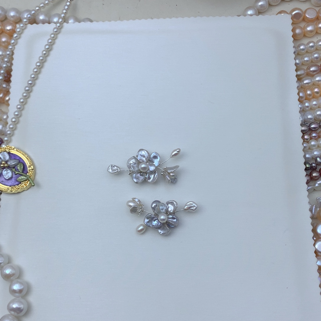 合金颈饰淡水珍珠