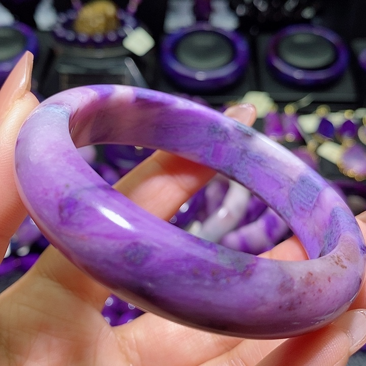 苏纪石（舒俱来）手镯未镶嵌