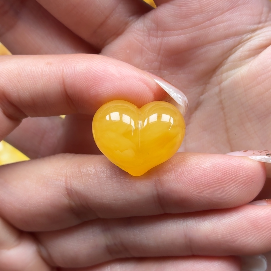 琥珀未镶嵌裸石蜜蜡