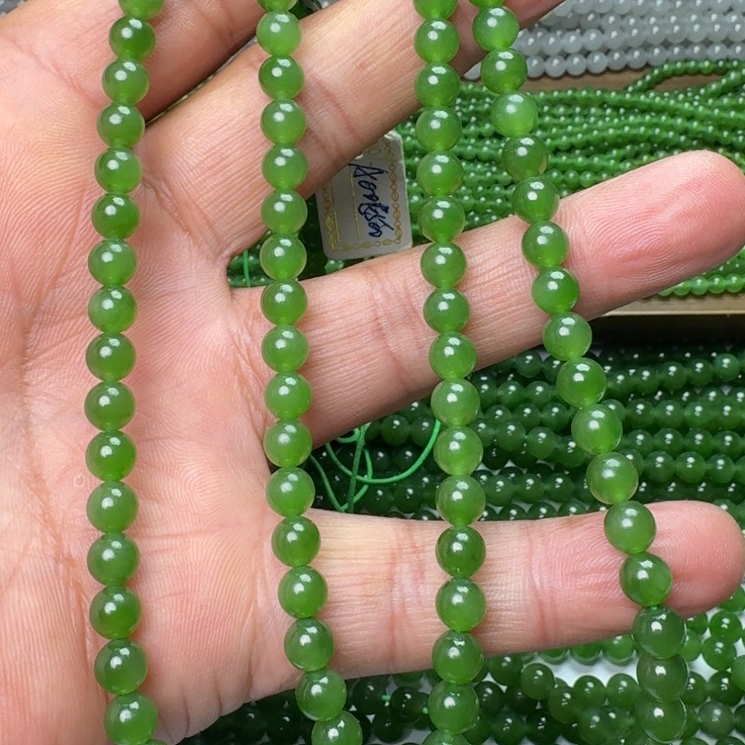 和田玉未镶嵌颈饰碧玉冰阳绿卡6 买一发一