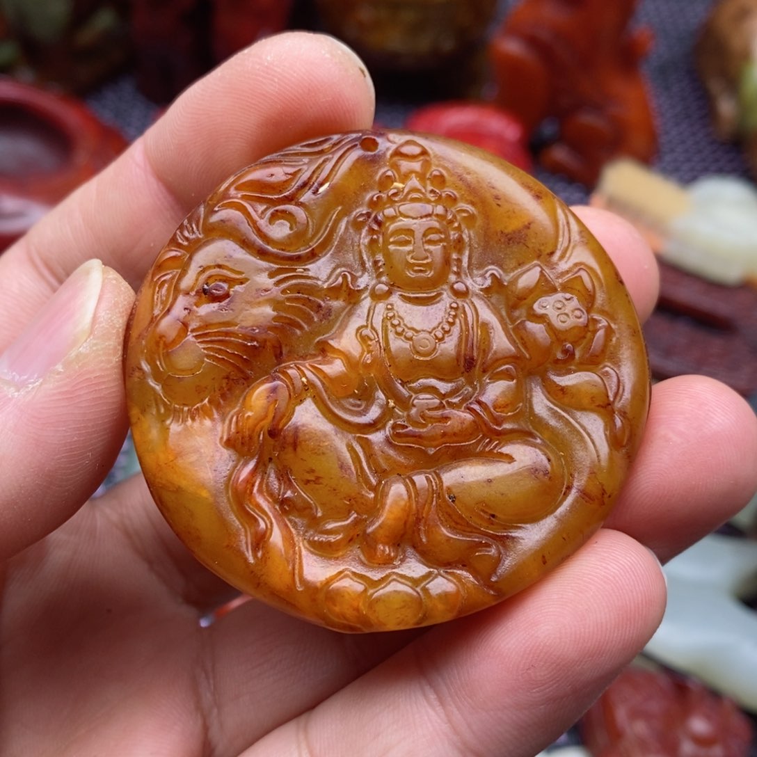 蛇纹石玉颈饰未镶嵌