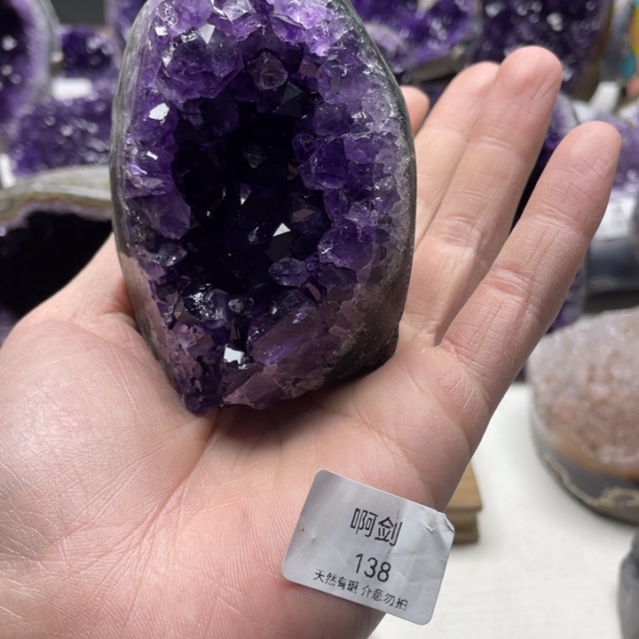 未镶嵌大型摆件（非配饰）水晶
