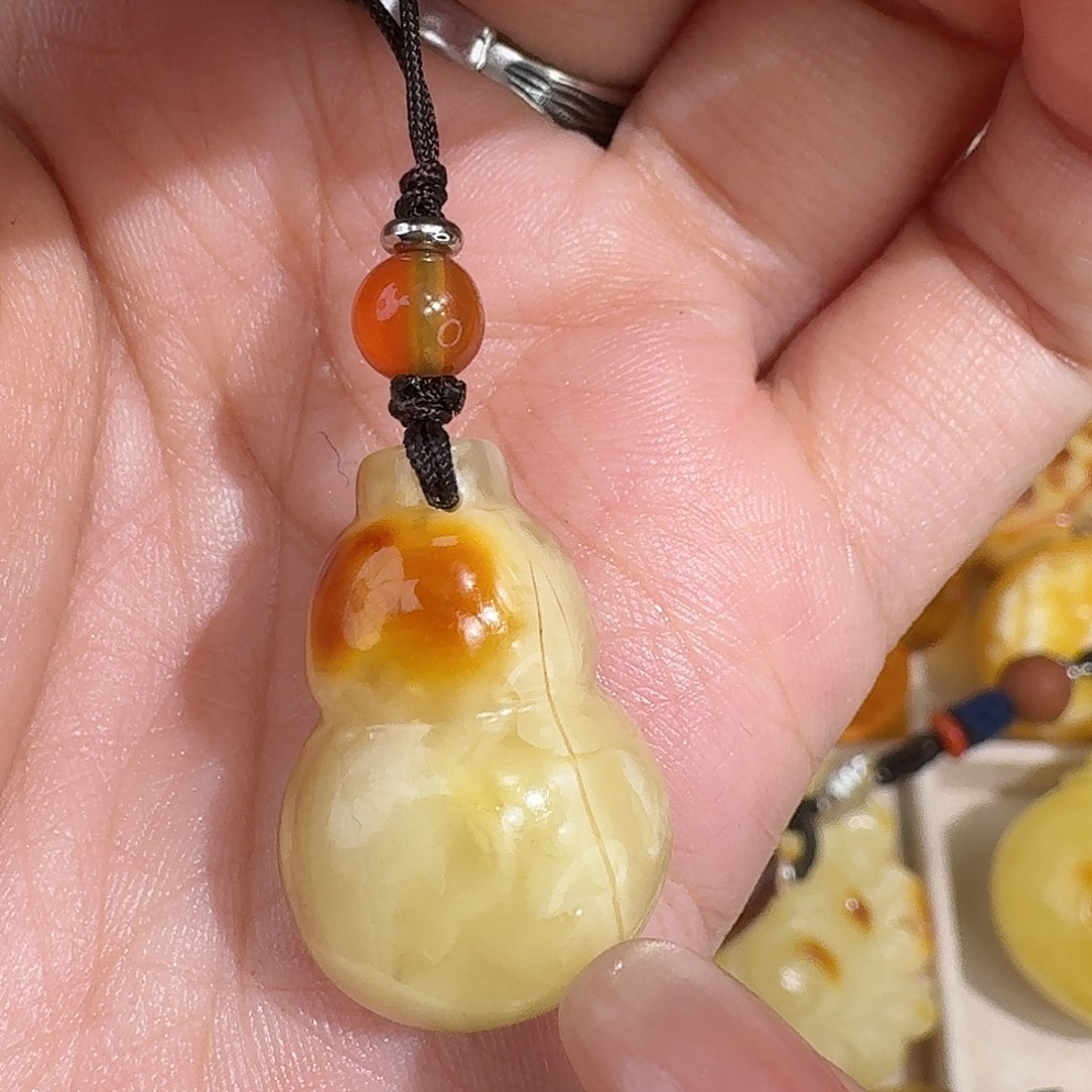 琥珀未镶嵌裸石我