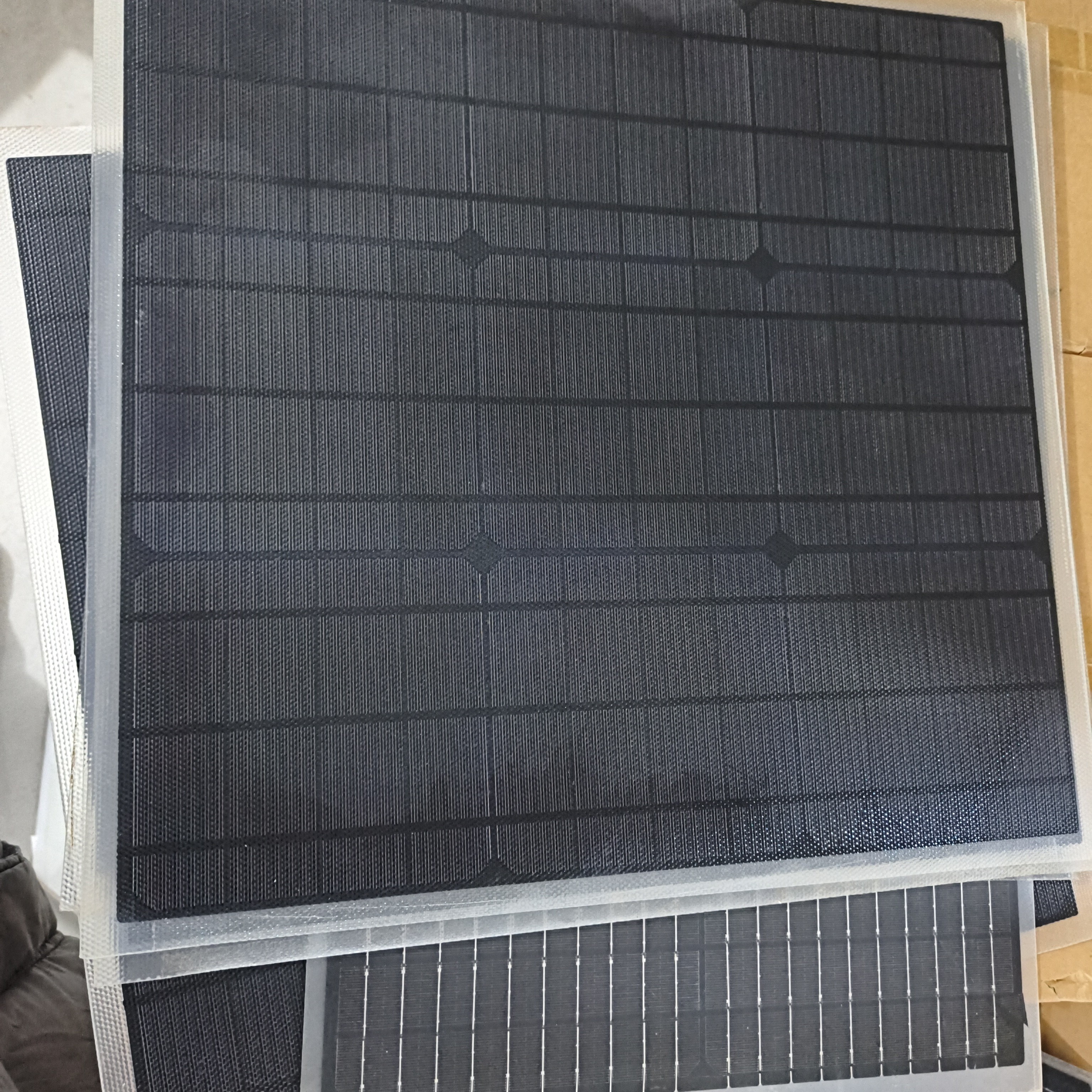 单晶硅太阳能板18伏45瓦光伏板充电微瑕