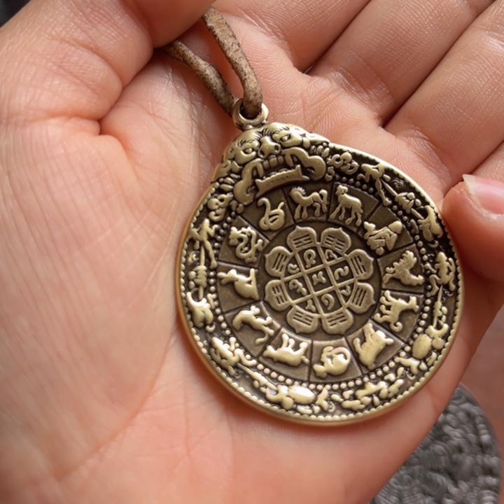 颈饰琉璃二***修喜欢的朋友