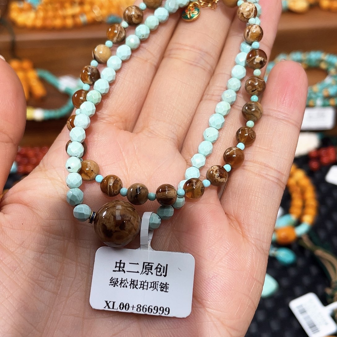 琥珀颈饰未镶嵌项链