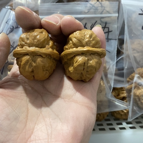乐***文玩核桃把件哈哈哈