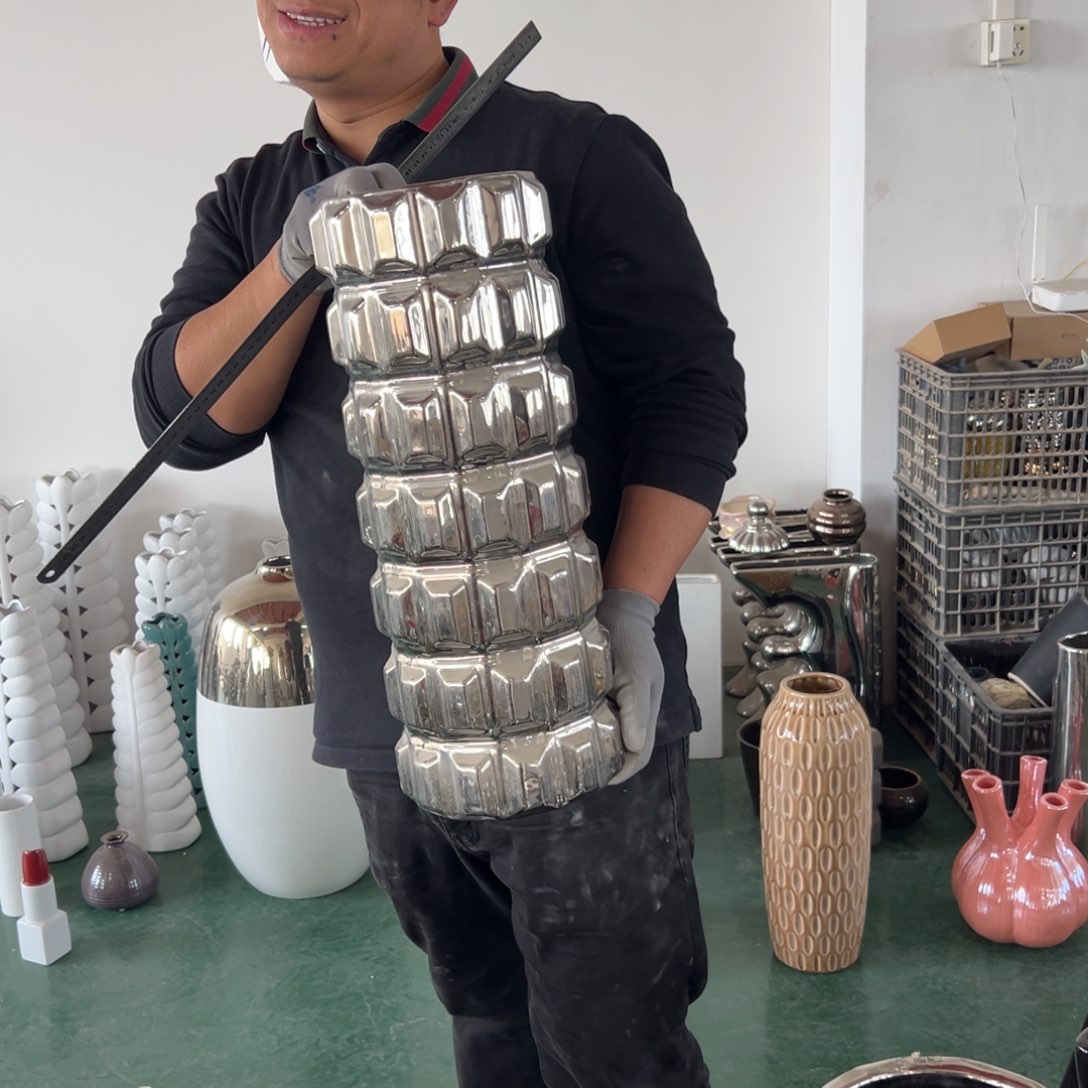 摆件158 号高中低温陶瓷工艺瓶（部分微瑕）