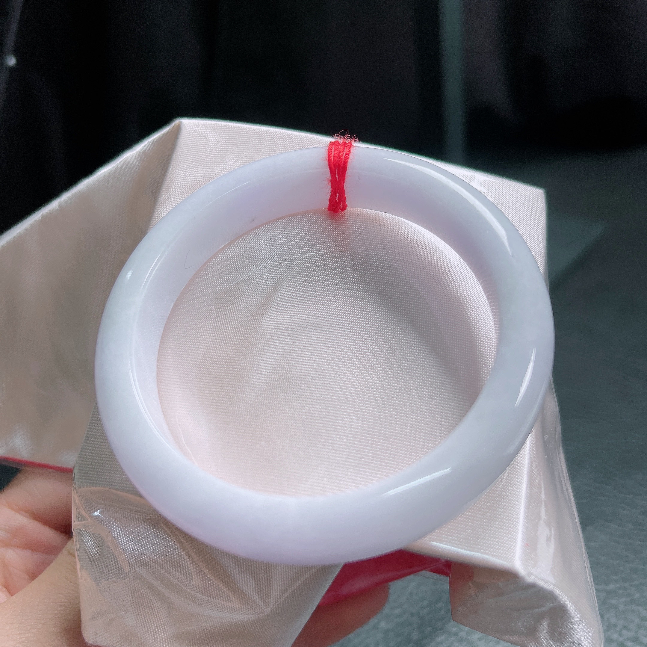 56.4圈口紫罗兰宽边手镯018尺寸56.4*11.7*8.4mm有纹无裂