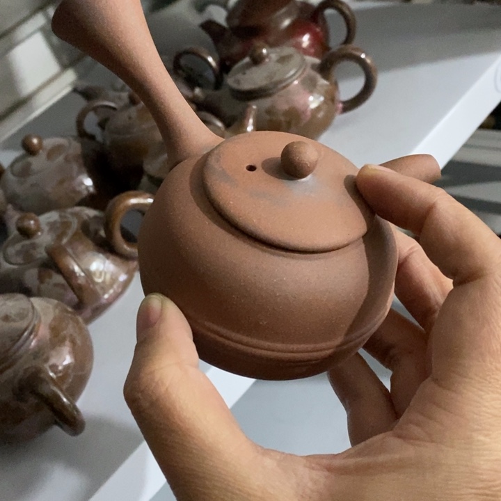 陶瓷艺术品及陶瓷壶