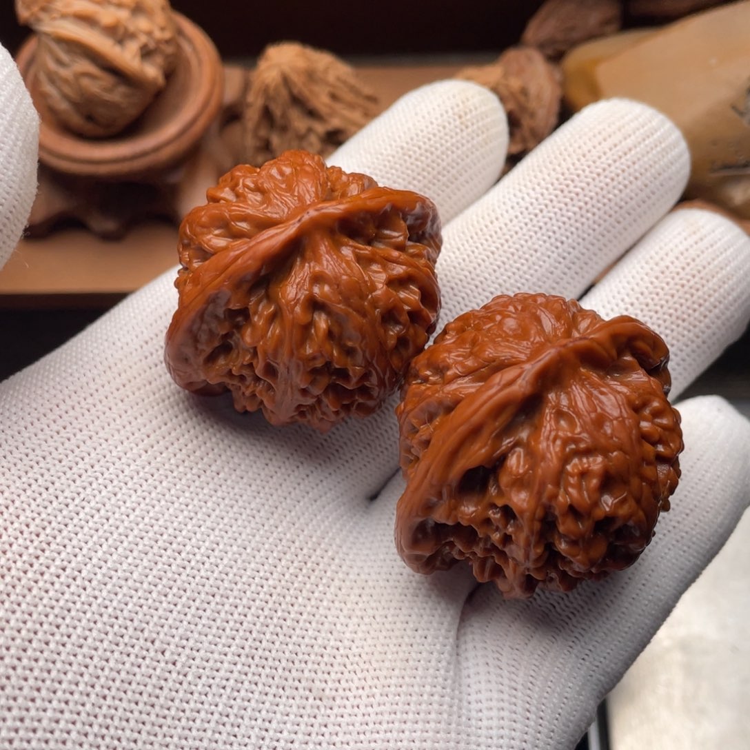 整***远文玩核桃吊坠宫灯