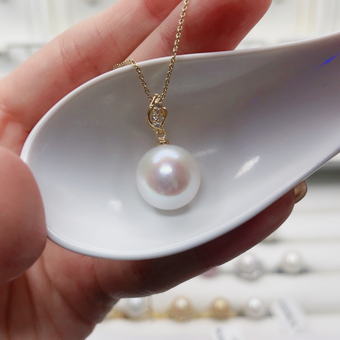 淡水珍珠吊坠(赠链)未镶嵌