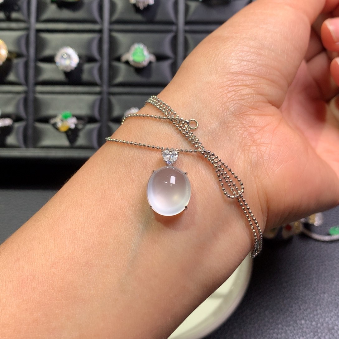 石英质玉银S925镶嵌颈饰