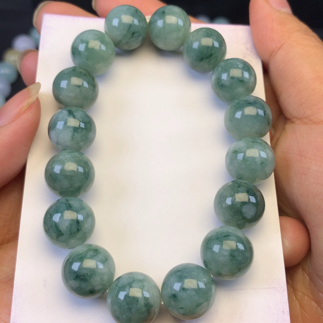 翡翠颈饰未镶嵌天然缅甸翡翠