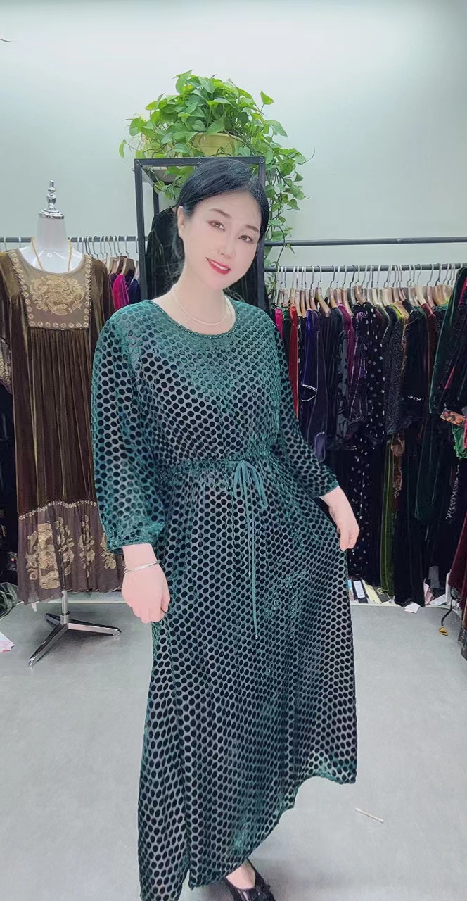 中老年桑蚕丝079-3连衣裙大码女装时尚