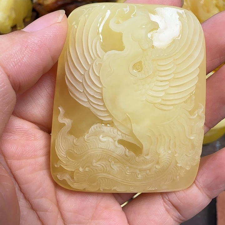 未镶嵌蜜蜡珠宝奇石