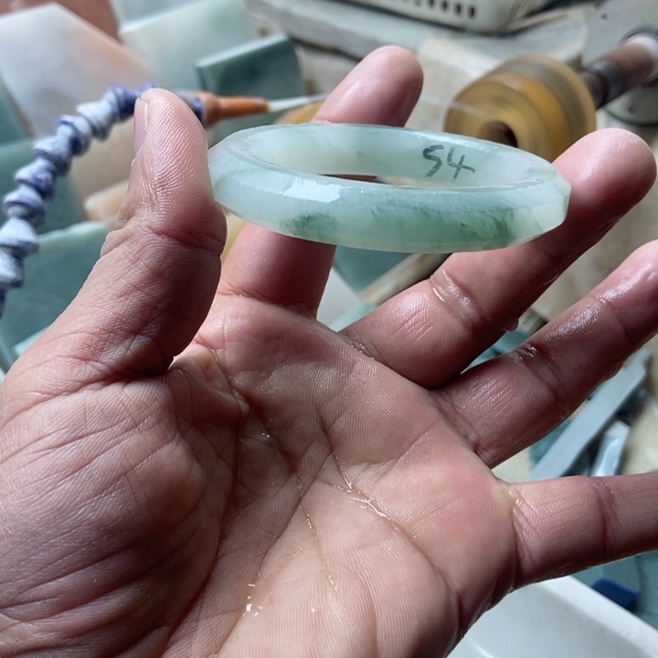 石英质玉手镯未镶嵌@*加工定制