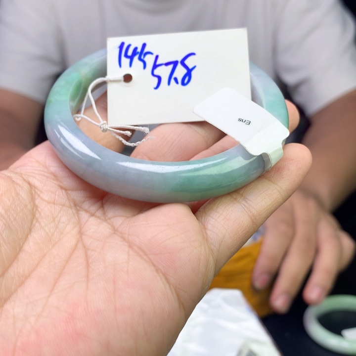 未镶嵌手镯翡翠145
