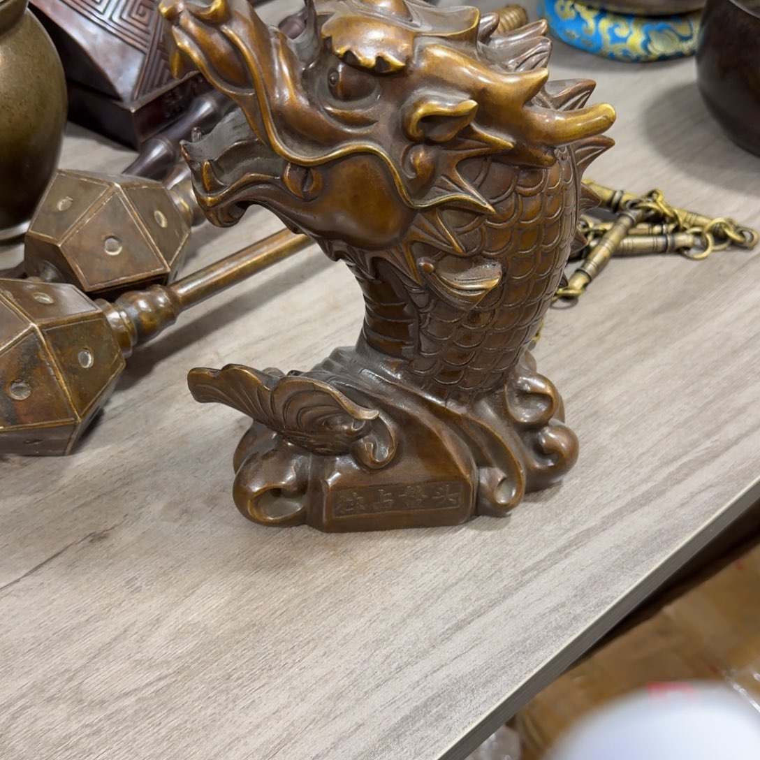 用***6铜铜独占鳌头桌面摆件