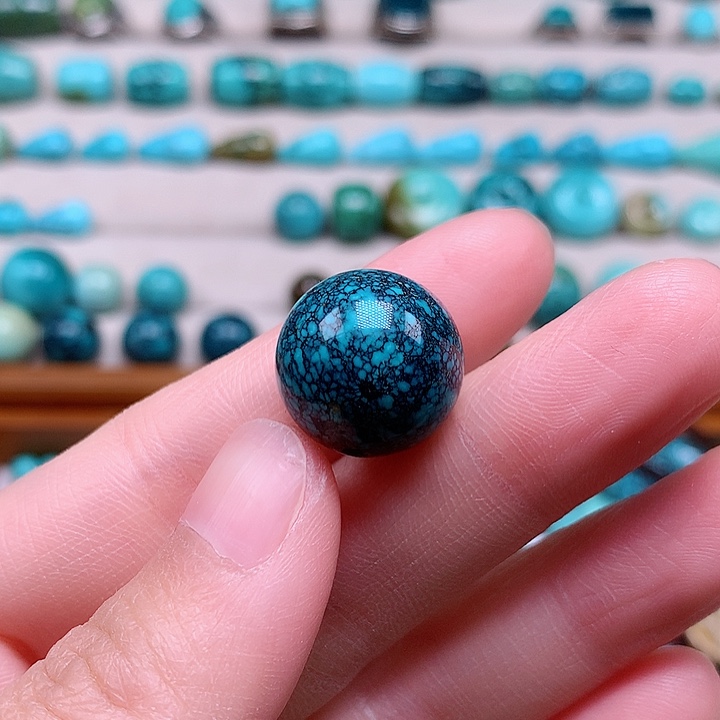 绿松石颈饰未镶嵌阳*海