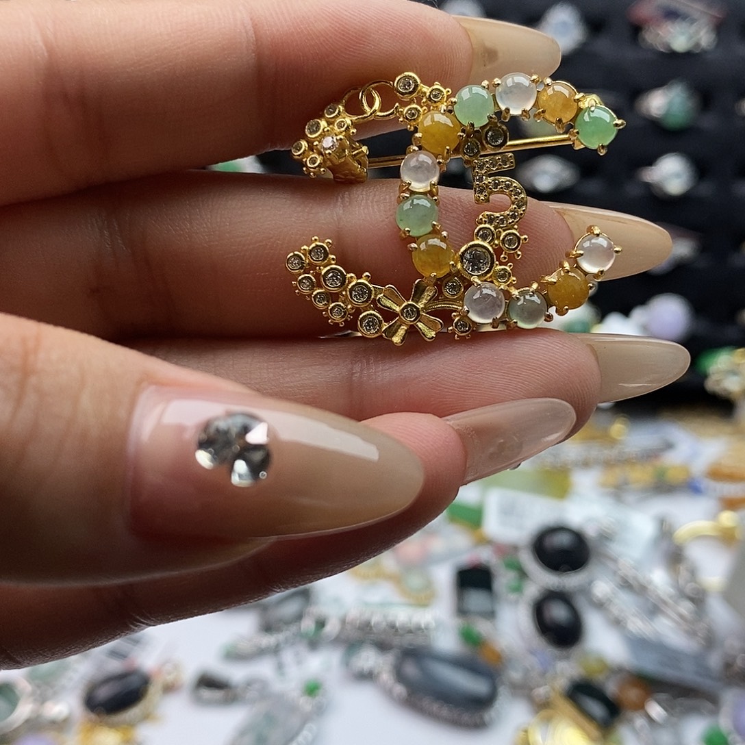 翡翠未镶嵌戒指翡翠