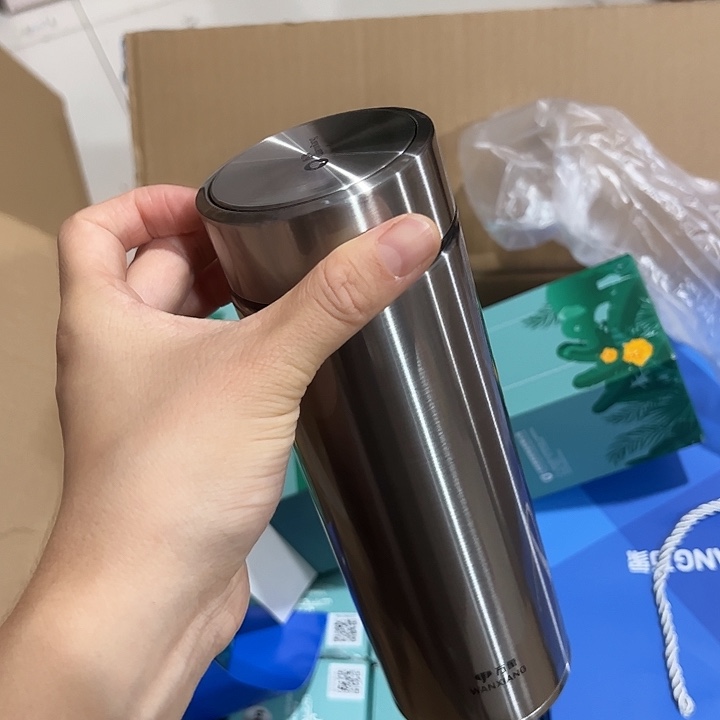 万象316316550550104104保温杯➕杯套