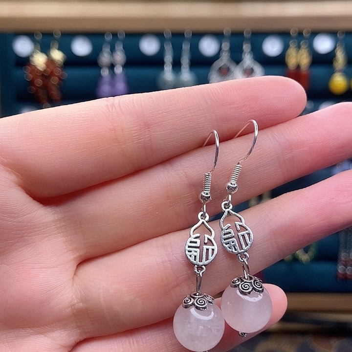 石英质玉耳钉银S925镶嵌