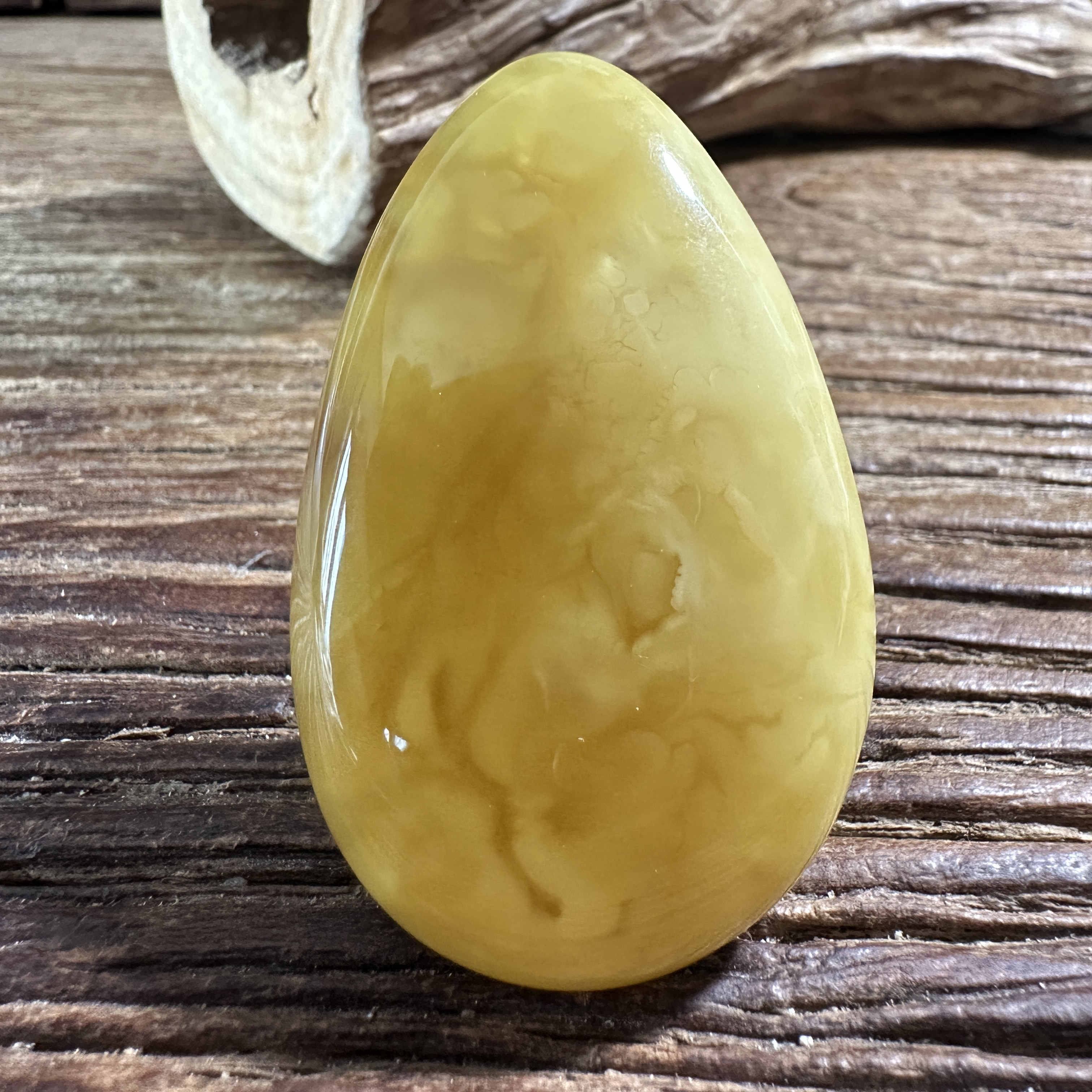 精品天然原矿蜜蜡把件4d15n699p903y3jjn1