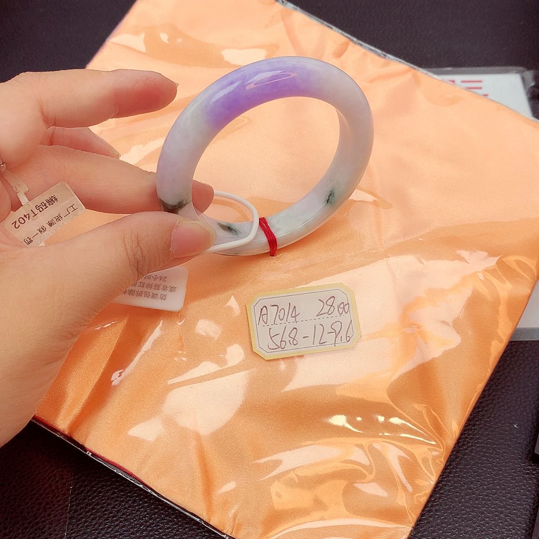 翡翠未镶嵌手镯缅甸翡翠
