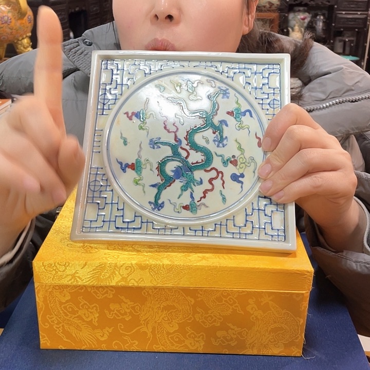 摆件瓷器的时候我也是