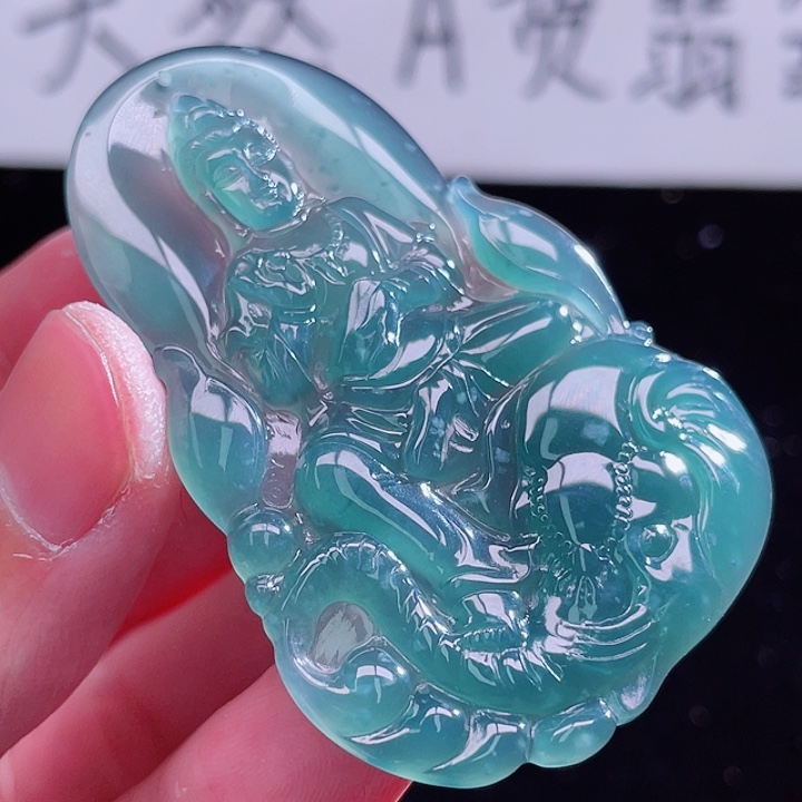 翡翠颈饰未镶嵌999999999