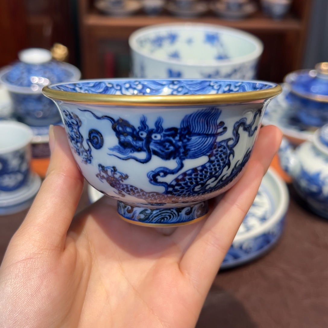 青花雯华堂手绘杯杯