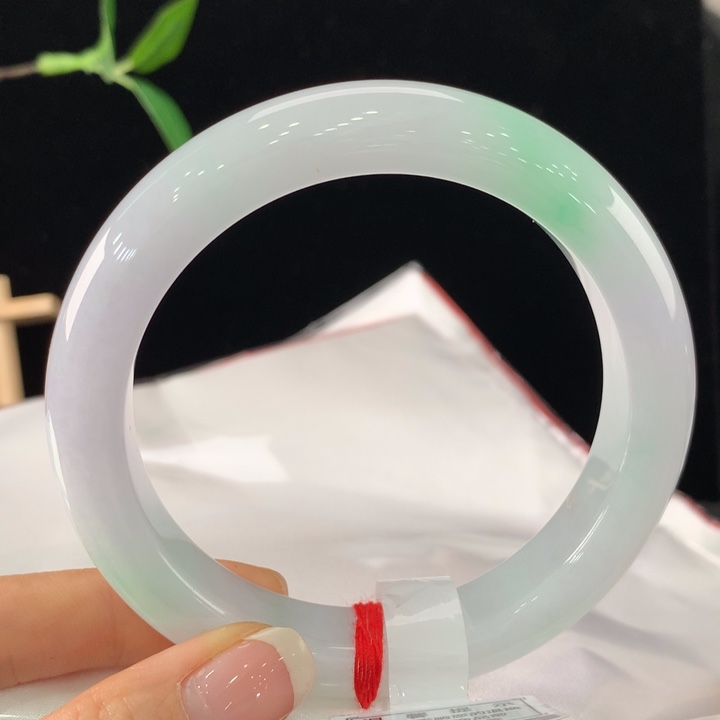 翡翠手镯未镶嵌111-0394