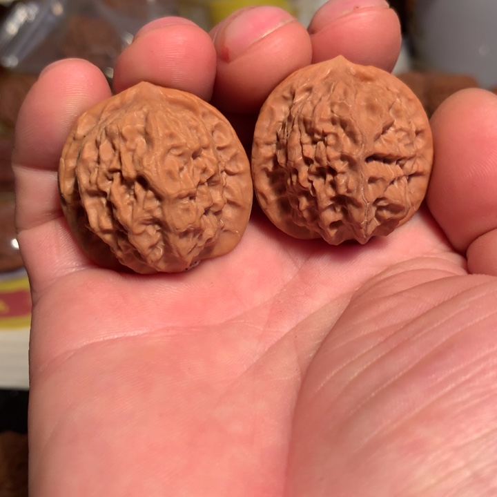 小***大文玩核桃吊坠瓷娃娃35