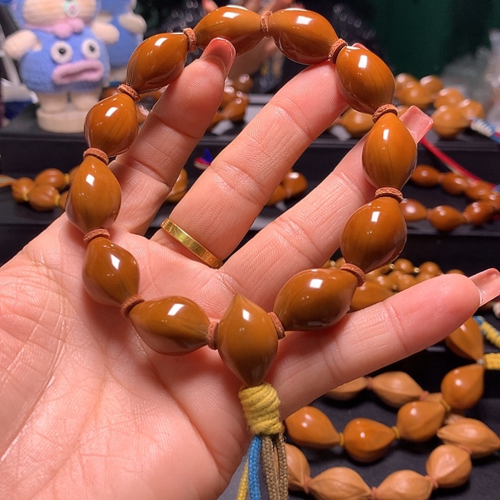 @***行橄榄核手串/手链三花手串