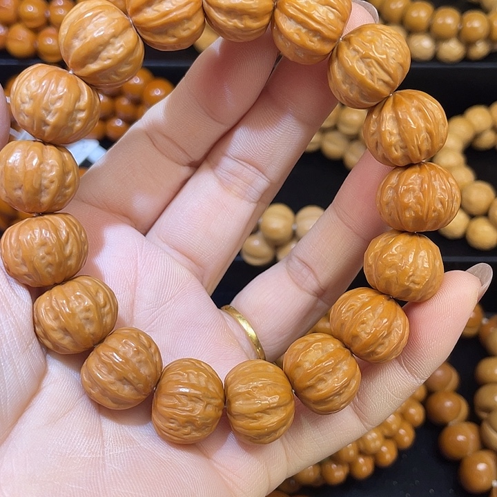 猴头核桃手串猴头