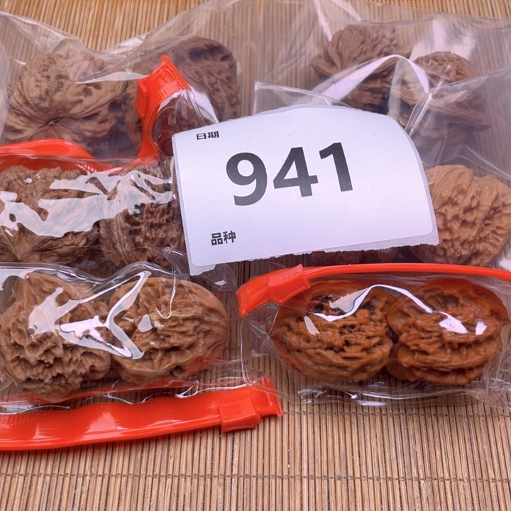 文玩核桃把件941号6对