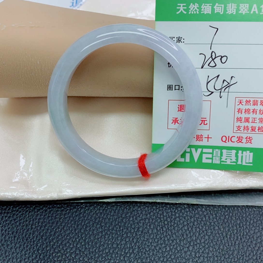 翡翠未镶嵌手镯天然翡翠7