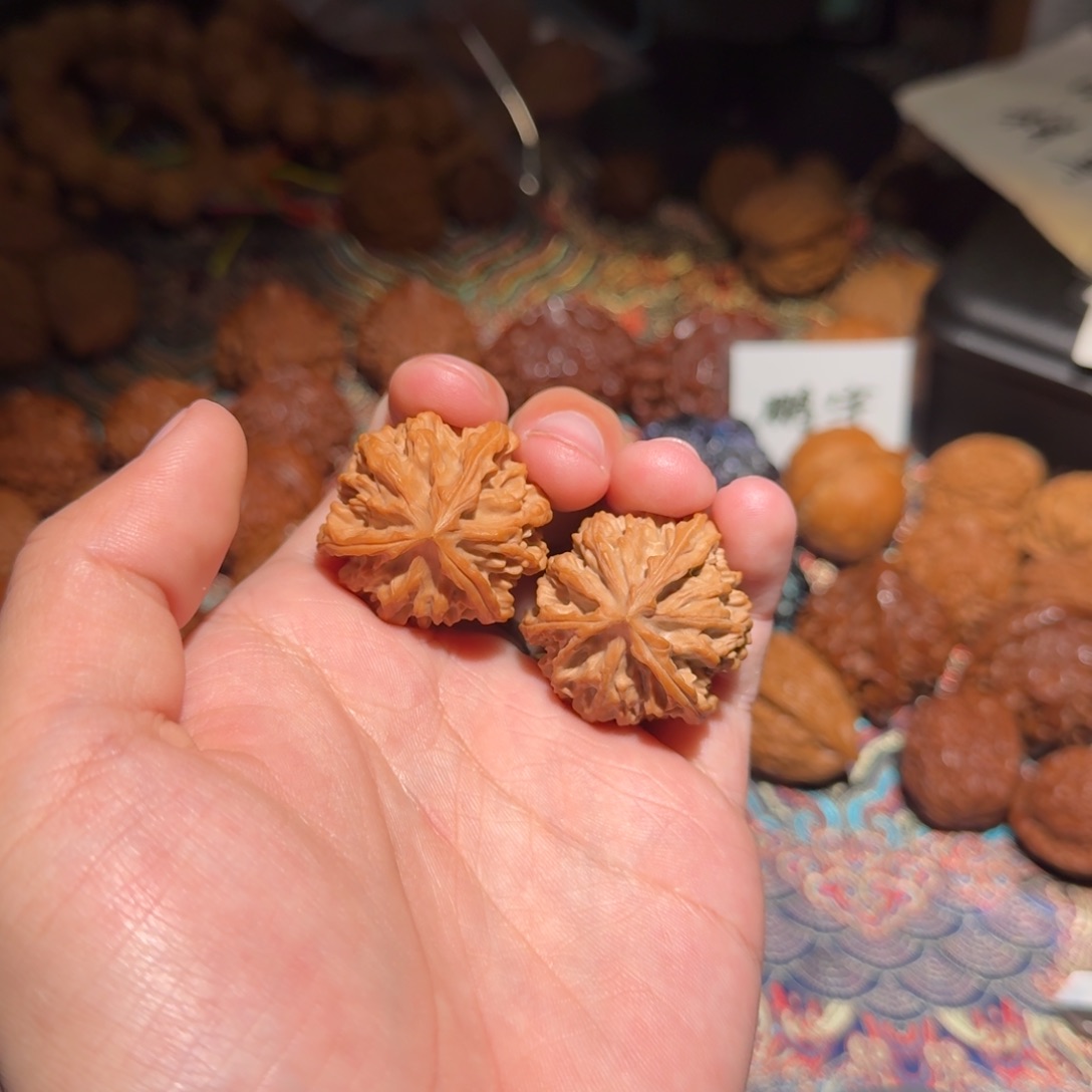 把件文玩核桃2059号33岐山正奔文玩核桃