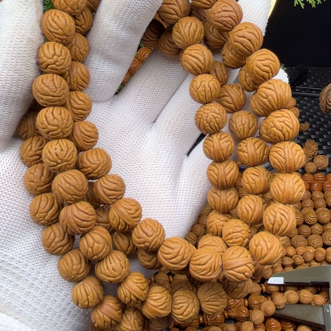 文玩核桃吊坠柳叶纹脖挂