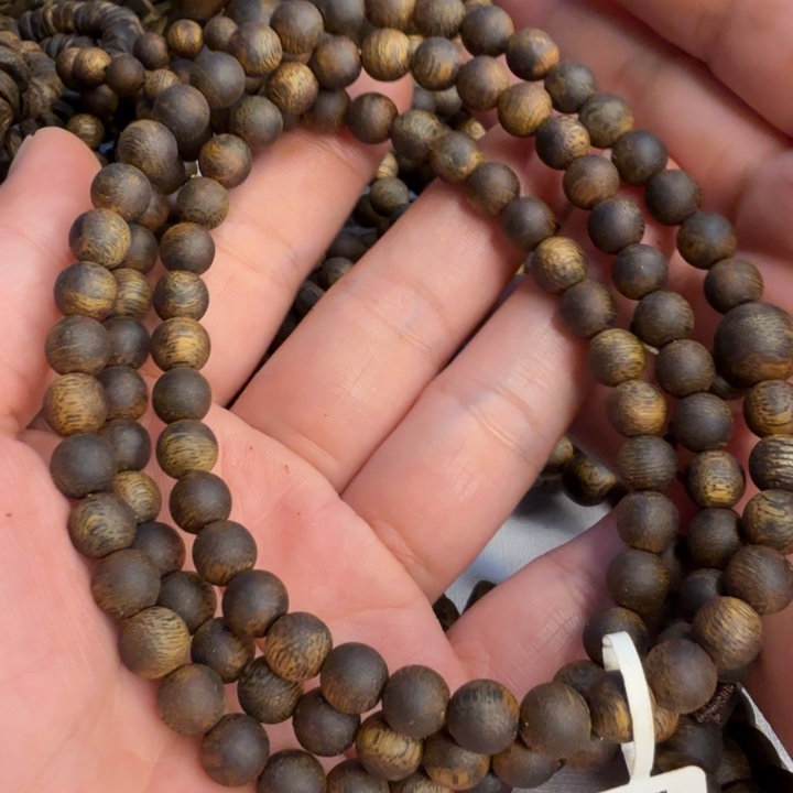 沉香沉香碎屑白棋楠沉香圆0.7cm19克+