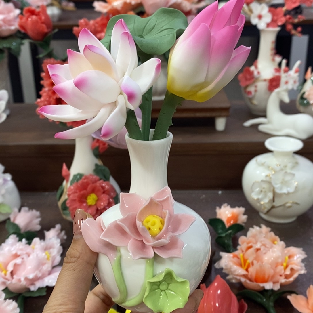 摆件陶瓷手工花摆件