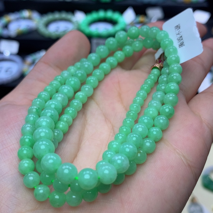 未镶嵌翡翠手串翡翠