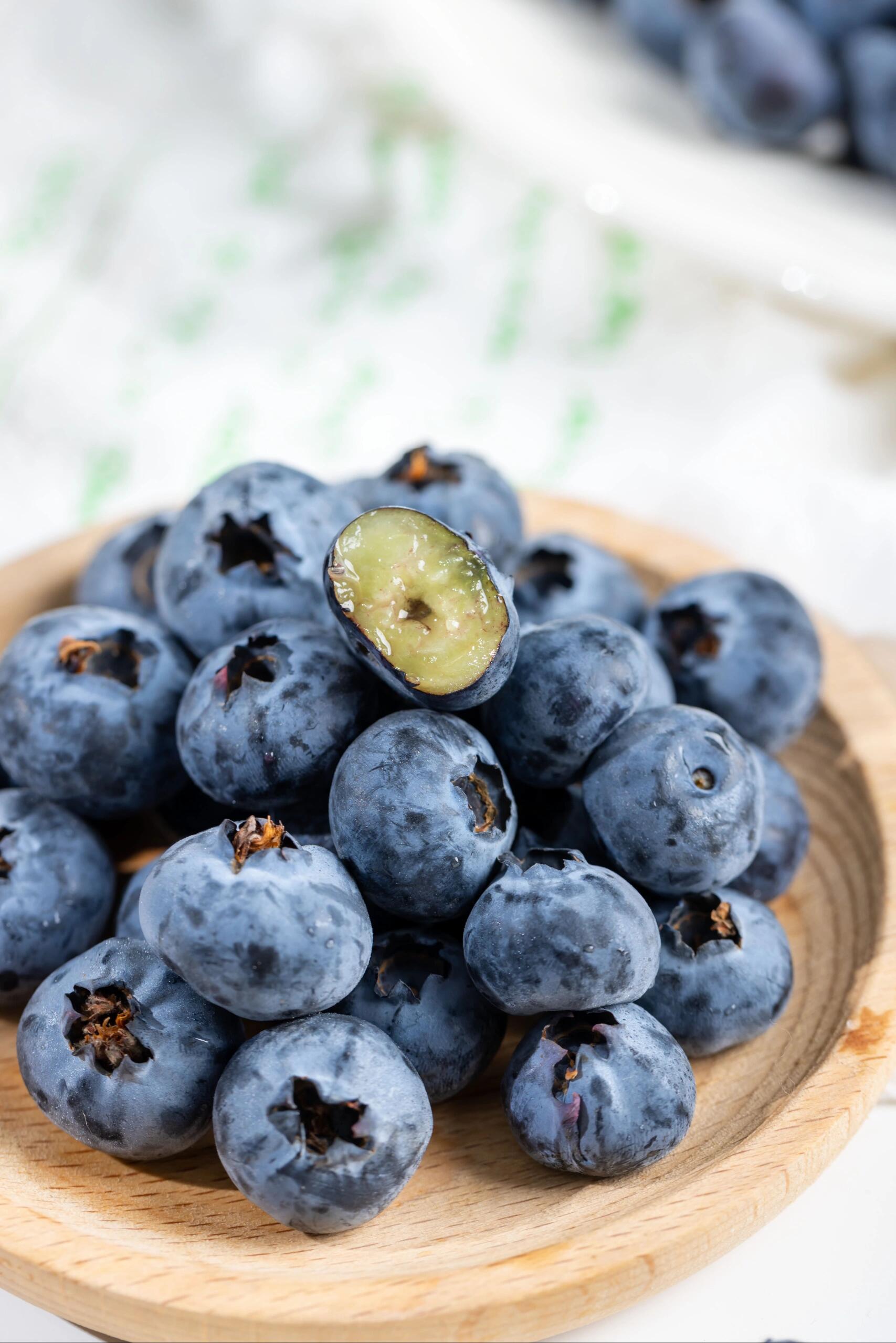 【顺丰空运】澄江15+中果 L25花香蓝莓 现摘发货