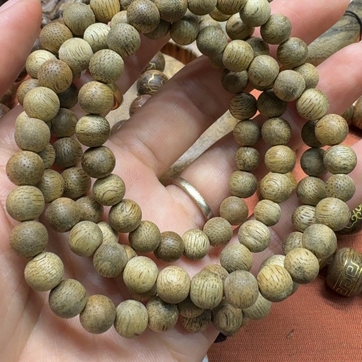 大叶紫檀（黑酸枝木类）