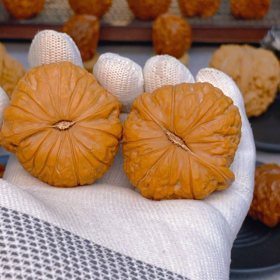 文玩核桃吊坠狗**一南瓜墩