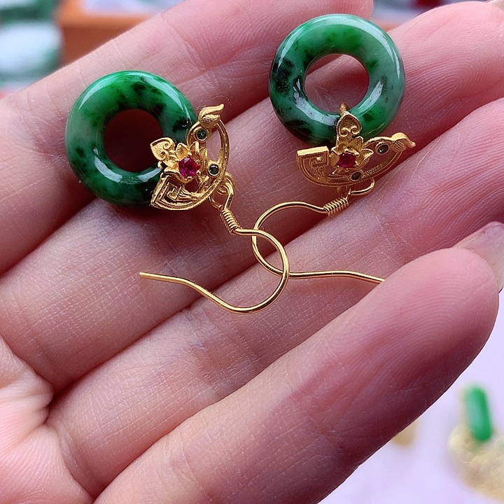 翡翠颈饰银S925镶嵌翡翠