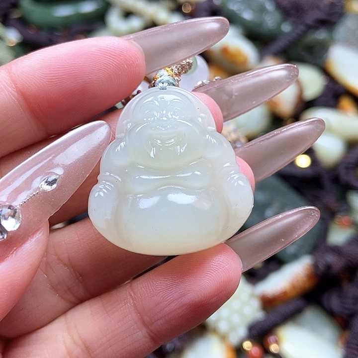 和田玉颈饰未镶嵌